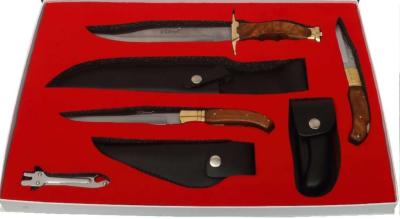 Coffret couteaux de chasse 7 pièces 